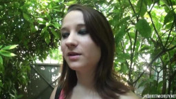 Jacquieetmicheltv 12 09 03 Lilou 21 Years Old From Cahors 46 Fr